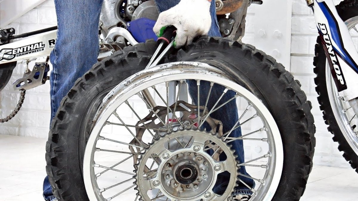 Dirt on tires hack download apk Dirt on tires hack download apk