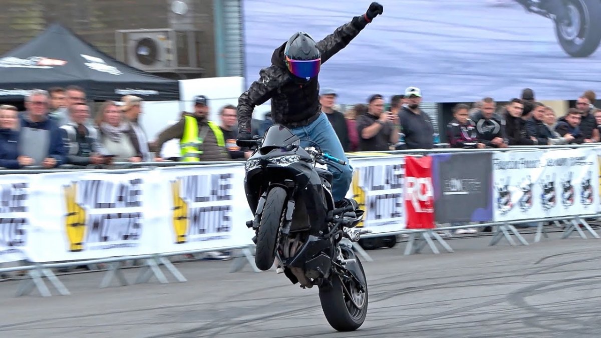 Baldini Stunt Show